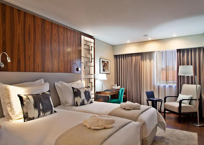 特里姆阿拉萨尔达尼亚酒店 酒店 Lisboa