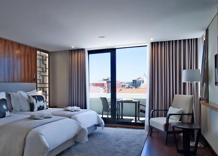 トゥリム サルダナ 4*